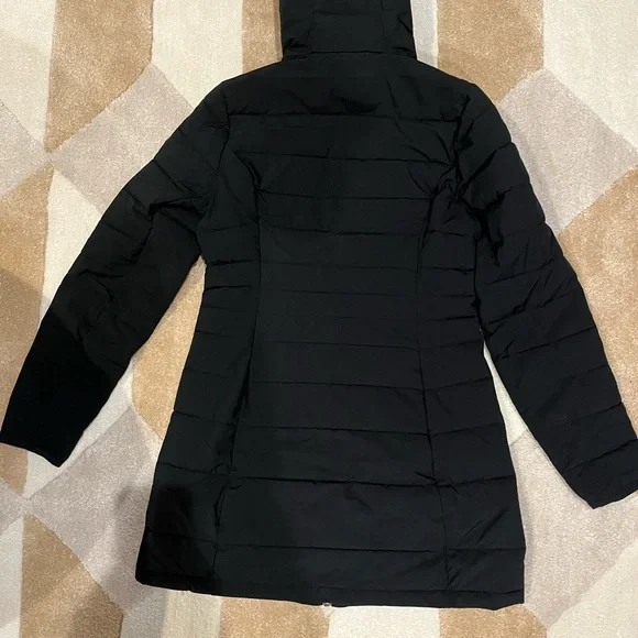 Abercrombie & Fitch Women's Black Lightweight Puffer Coat - Picture 2 of 7